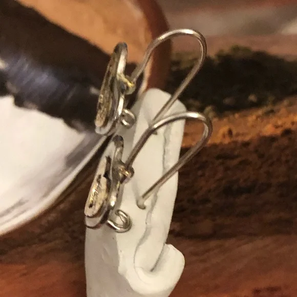 Silpada Sterling Silver Heart Shaped Earring - Picture 5 of 7